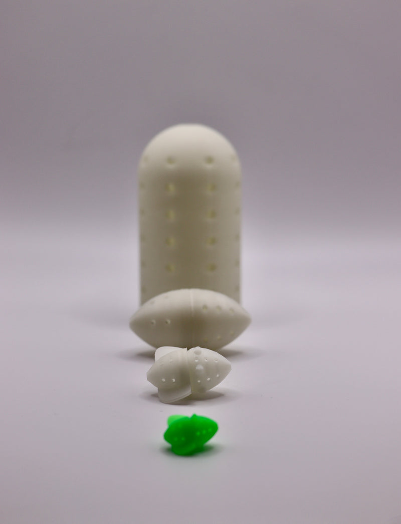 Load image into Gallery viewer, Size comparison of bait baskets compared to bait basket nano
