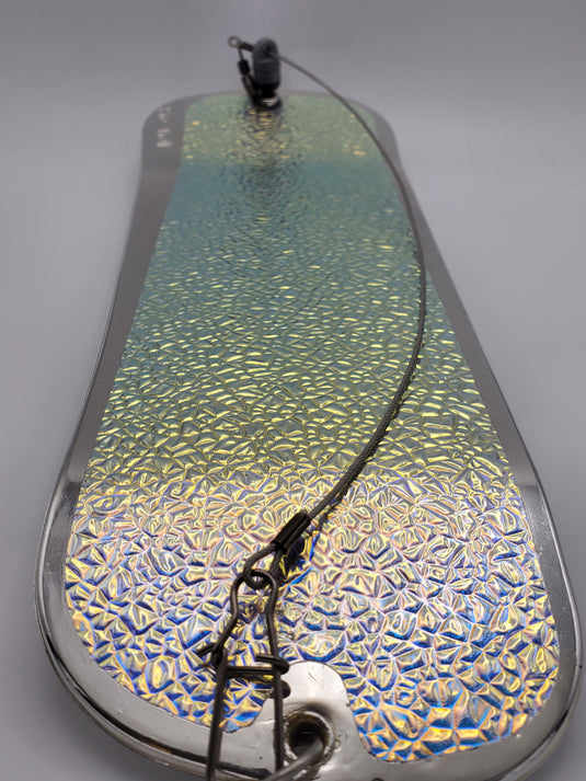 Salmon and fresh water fishing magnetic breakaway tool alongside a flasher