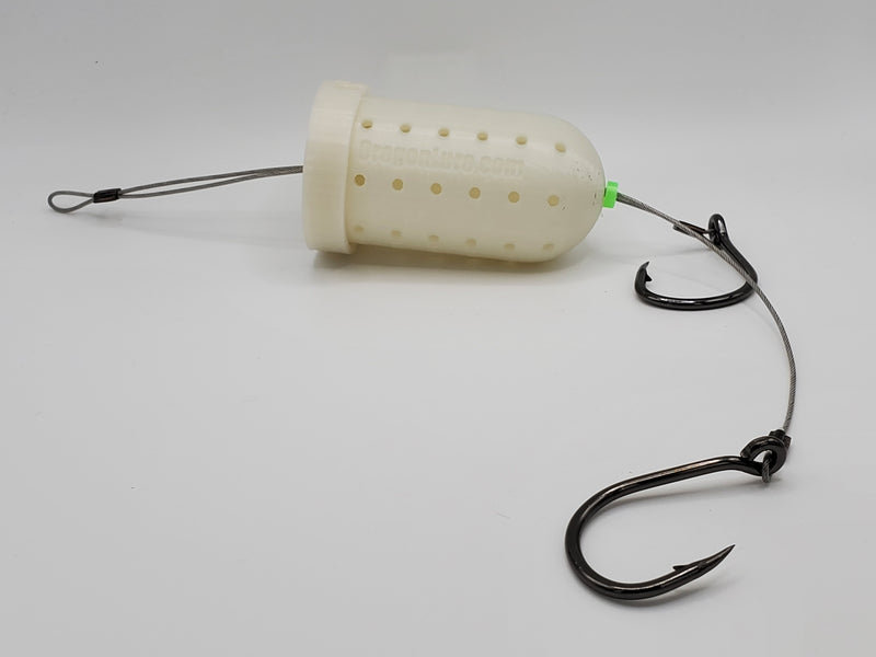 Load image into Gallery viewer, Deep Sea Fishing Lure for halibut and Lingcod in glow in the dark with an example of the fishing hooks used
